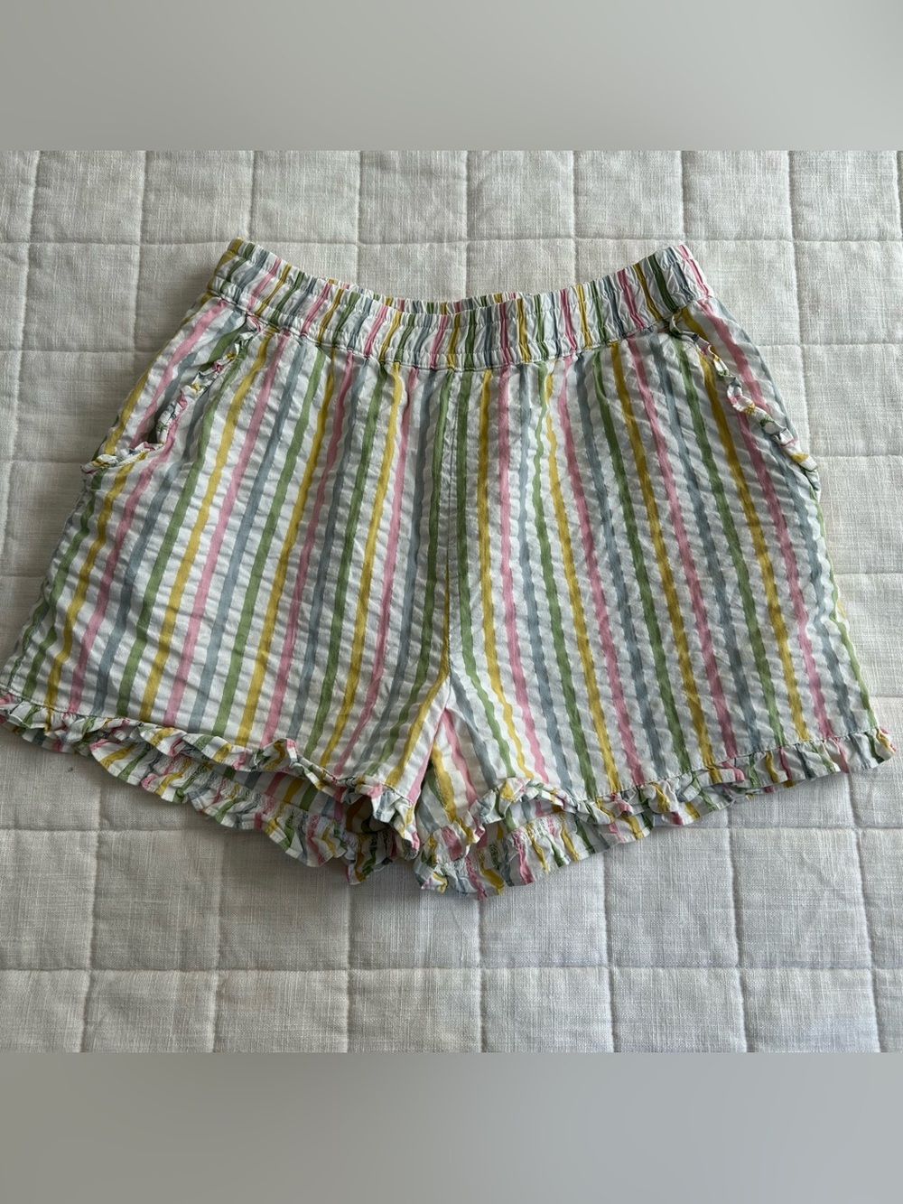 Boden Striped Ruffle Hem Shorts - Pastel Multi